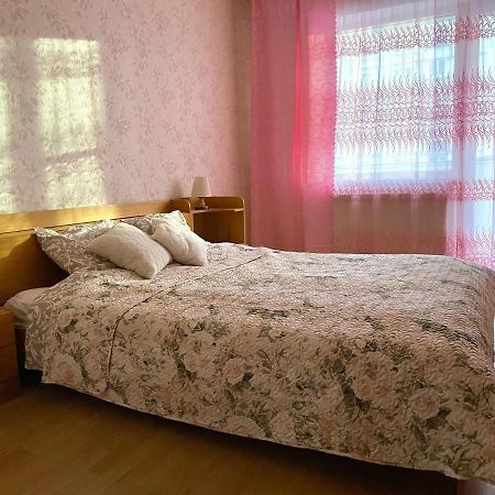 Spacious 3-Room Apartment & Parking Riga Exterior foto